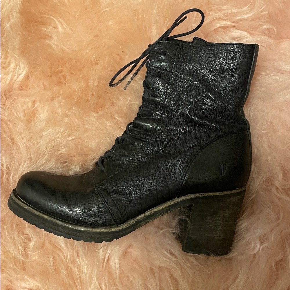 Frye Black Leather Lace-Up Heel Boots - Size 7